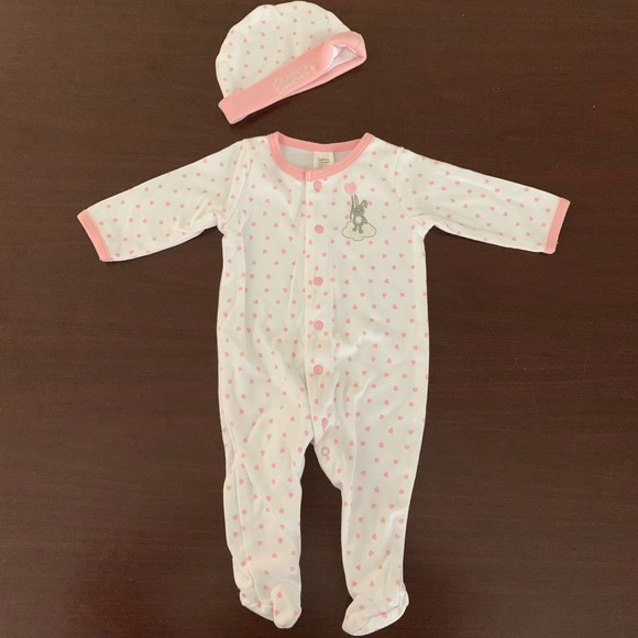 Cute sleeper and matching hat - Picture 1 of 4